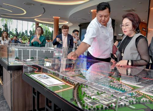 PAMERAN INDUSTRI PKNS