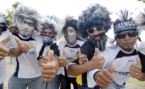 PIALA MALAYSIA2