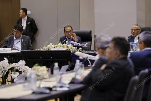 DATUK SERI MOHAMED KHALED NORDIN