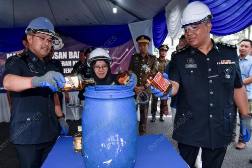 PELUPUSAN BARANG KES IPD KUALA LANGAT