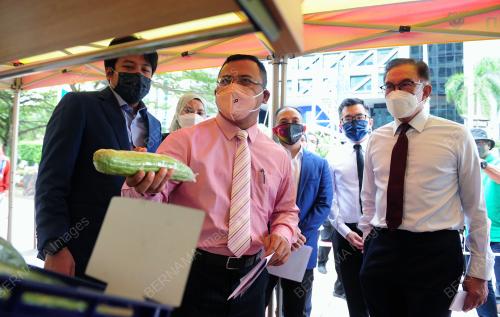 DATUK SERI ANWAR IBRAHIM