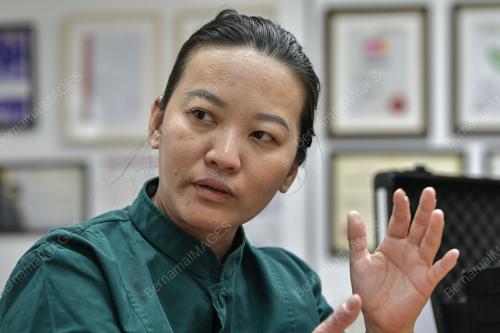 AILEEN ONG