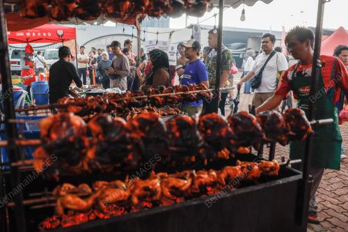 BAZAR RAMADAN STADIUM SHAH ALAM