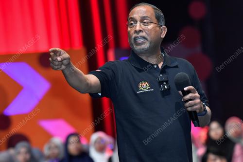 DATUK SERI DR ZAMBRY ABD KADIR