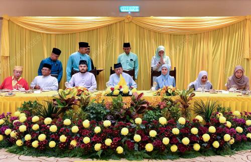 SULTAN SELANGOR SULTAN SHARAFUDDIN IDRIS SHAH