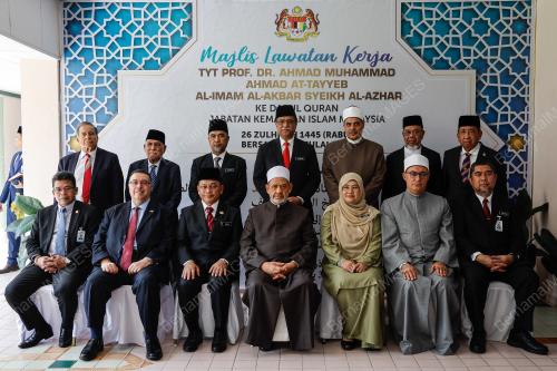PROF DR AHMAD MUHAMMAD AHMAD AT-TAYYEB