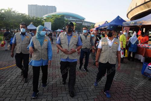 PELEPASAN MISI BANTUAN BANJIR USAHAWAN FAMA SELANGOR