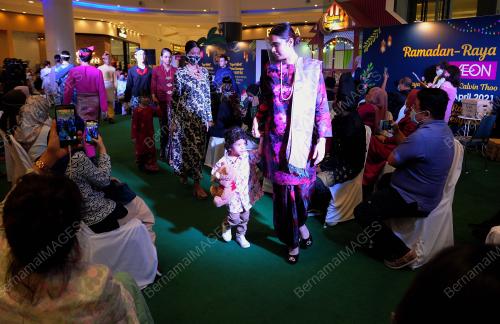 MAJLIS PRATONTON RAMADAN RAYA BERSAMA AEON