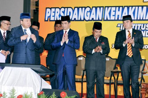 SG07_08112016_KEHAKIMAN