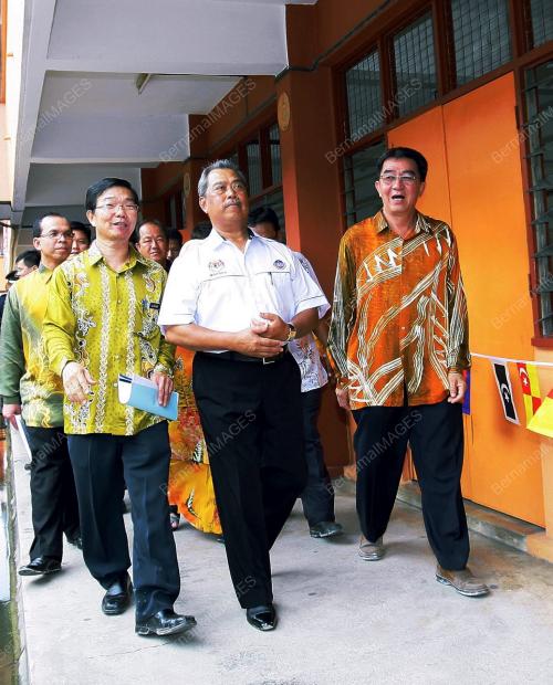 MUHYIDDIN YASSIN