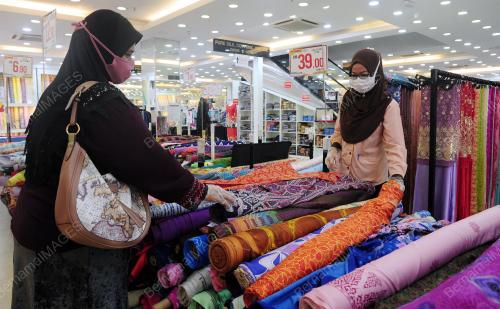 KEDAI PAKAIAN DIBUKA SEMASA PKP 2.0