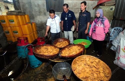 MUHAMMAD ZIKRIL AZAN ABDULLAH