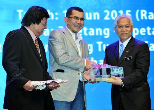 SG07_10062015_PROGRAM_CEO