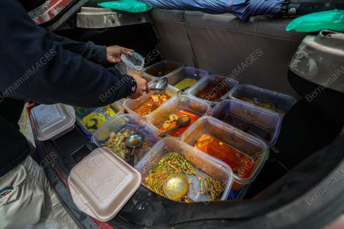 PENIAGA NASI CAMPUR "PROTON GEN 2
