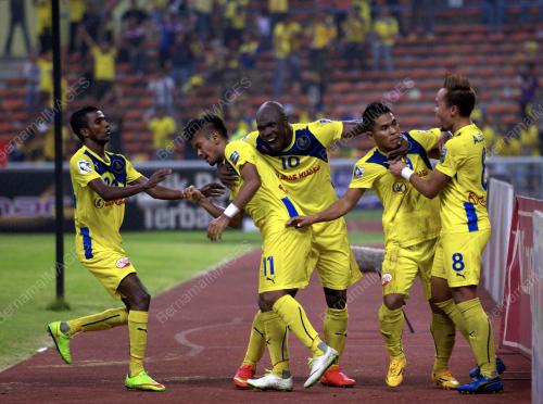 SG07_11102014_BOLASEPAK