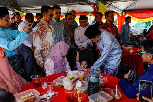 DATUK SERI ANWAR IBRAHIM