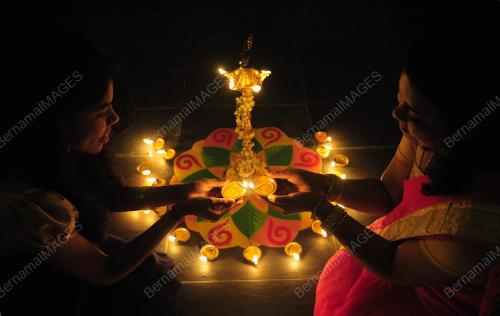 SAMBUTAN HARI DEEPAVALI