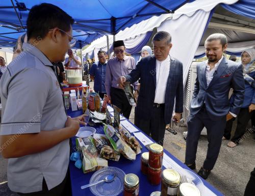 DATUK SERI MOHAMAD SABU