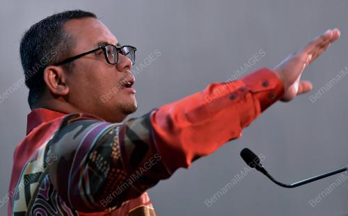 DATUK SERI AMIRUDIN SHARI