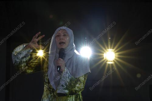NURUL IZZAH ANWAR