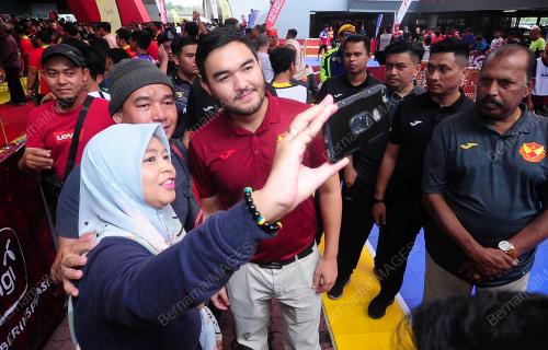 TENGKU AMIR SHAH