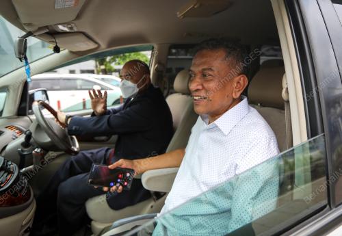 DATUK DR MOHAMMAD AGUS YUSOFF BERI KETERANGAN DI IPD KAJANG