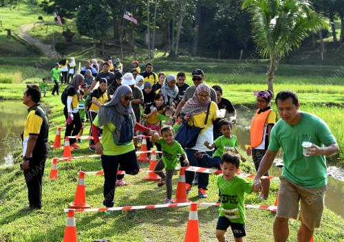 SG07_15102017_LARIAN_BN201710118184