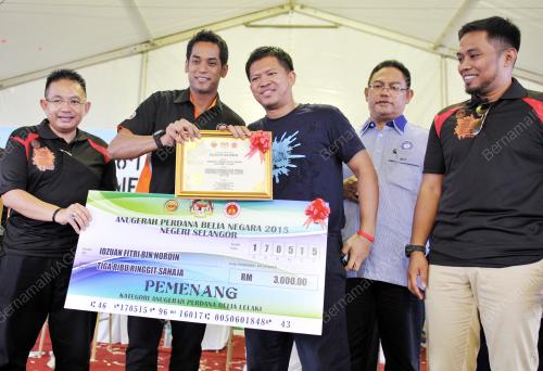 SG07_17052015_FIESTA_BELIA