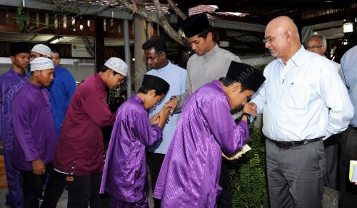 DATUK MAGLIN DENNIS D'CRUZ
