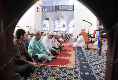SG07_17092016_SOLAT