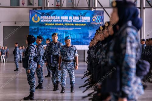 TAN SRI MUHAMAD NORAZLAN ARIS