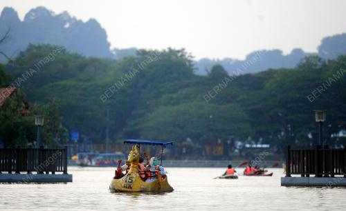 TINJAUAN CUTI HUJUNG MINGGU DI SHAH ALAM