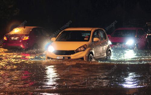 BANJIR KILAT SHAH ALAM