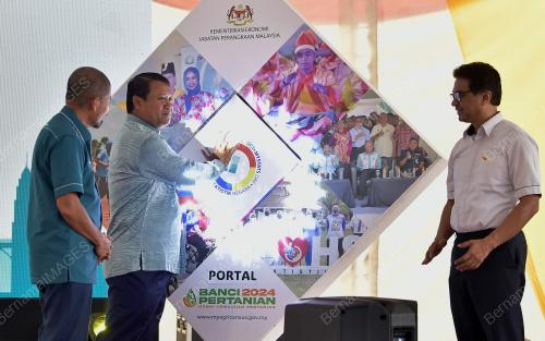 DATUK NOR AZMIE DIRON