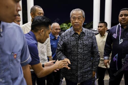 TAN SRI MUHYIDDIN YASSIN