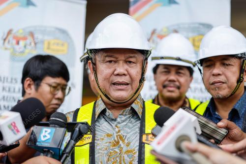 DATUK SERI ALEXANDER NANTA LINGGI