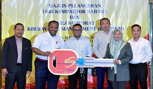 DATUK SERI AMIRUDIN SHARI