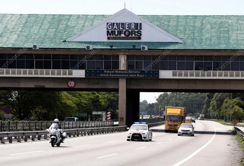 KETIBAAN BEKALAN PERTAMA VAKSIN COVID-19