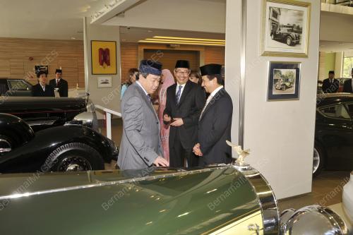 TUANKU MIZAN ZAINAL ABIDIN
