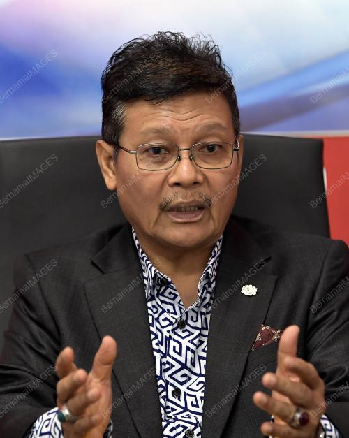 DATUK DR ZULKAFPERI HANAPI