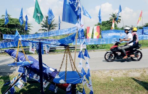 SG07_22042013_BENDERA