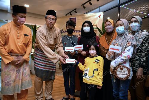 DATUK DR AHMAD SABIRIN ARSHAD