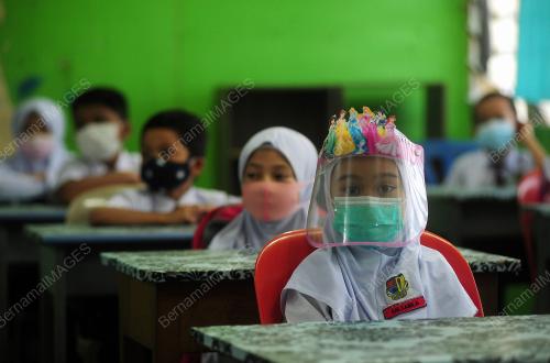 TINJAUAN HARI PERTAMA SESI PERSEKOLAHAN MURID TAHUN 1 HINGGA 4