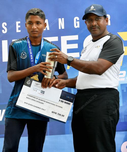 DATUK HUSSEIN OMAR KHAN