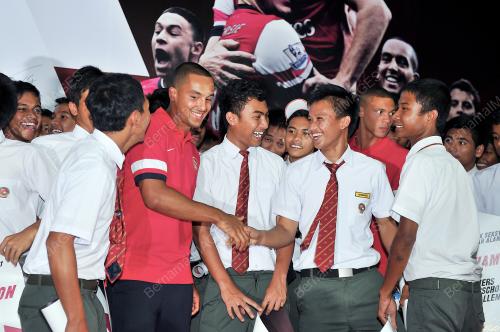 SG07_23072012_ARSENAL_SEKOLAH