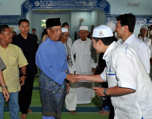 TAN SRI MUHYIDDIN MOHD YASSIN