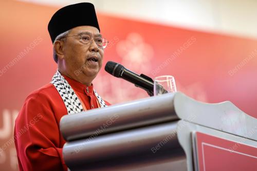TAN SRI MUHYIDDIN YASSIN