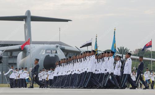 ISTIADAT PERBARISAN PENGHARGAAN PANGLIMA TENTERA UDARA KE-20