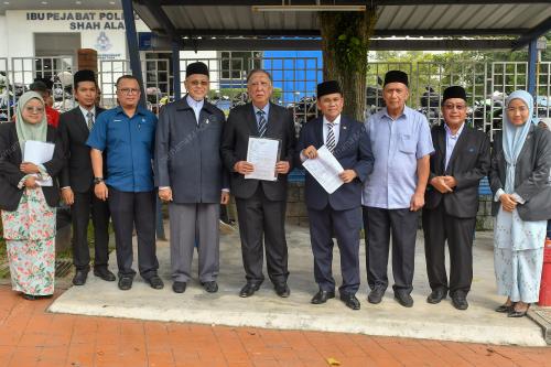 DATUK SALEHUDDIN SAIDIN