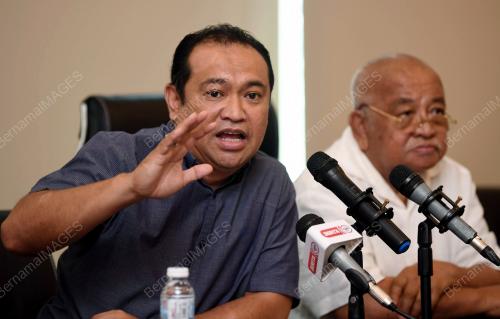 DATUK AZAHARI SHAARI